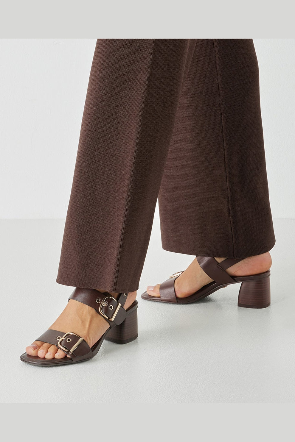 Tamaris Touch-It Women Sandals Mocca