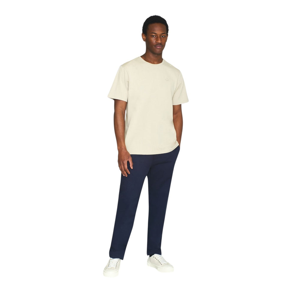 Knowledge Cotton Apparel M Loke Badge T-Shirt 1228 Light Feather Gray