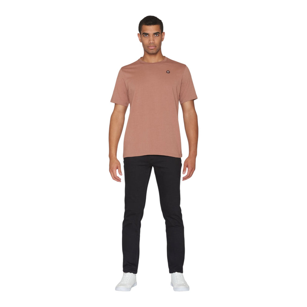 Knowledge Cotton Apparel M Loke Badge T-Shirt 1487 Chocolate Torte