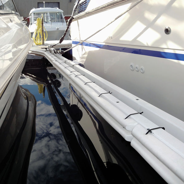 Polyform MF44 fenderlister hvid, 940x85x44mm 2 stk