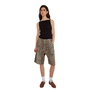 Kenzie Pleat Long Shorts Leo Print