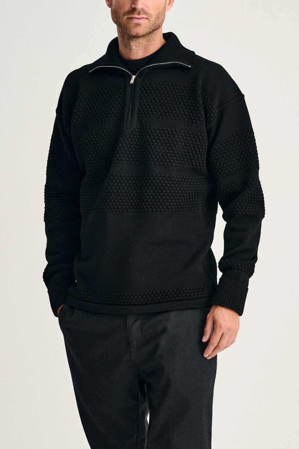 S.N.S. Herning U Fisherman Short Zip
