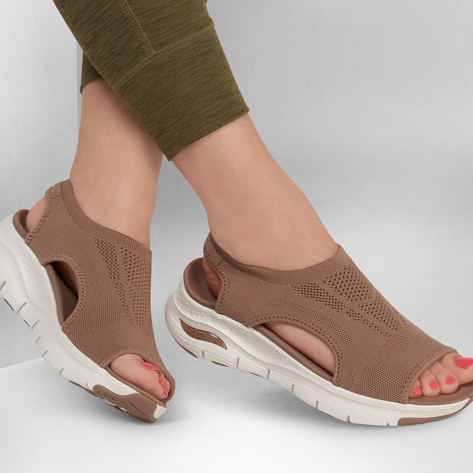 Skechers W Arch Fit City Catch Sandaler Mocca