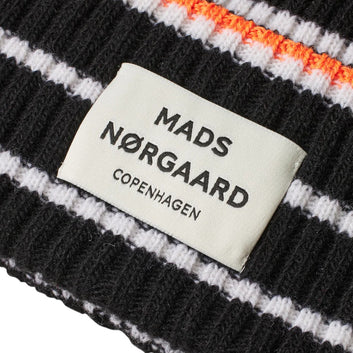 Mads Nørgaard W Yota Anju Stripe Beanie Black Vanilla Ice