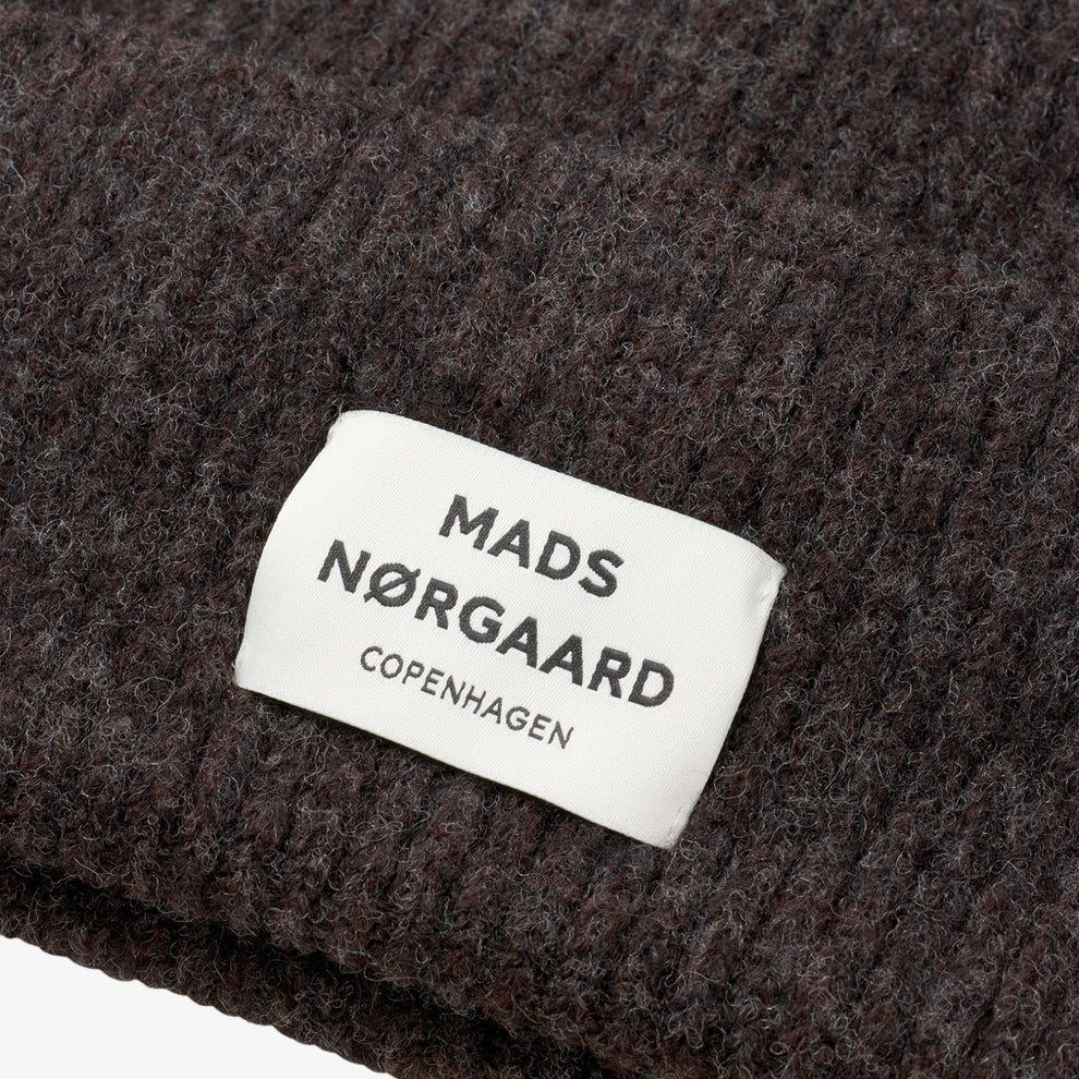 Mads Nørgaard W Tosca Anju Hat Demitasse OS