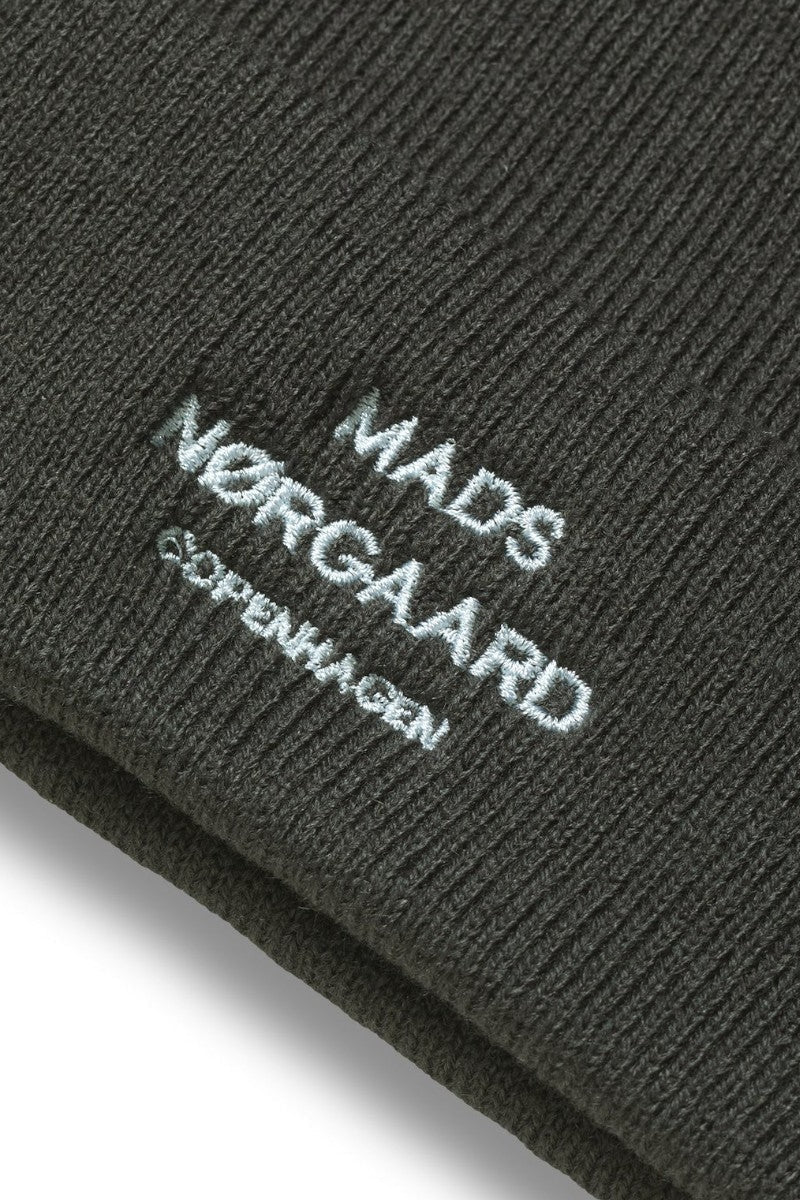 Mads Nørgaard M Isak Ambas Logo Beanie Asphalt OS