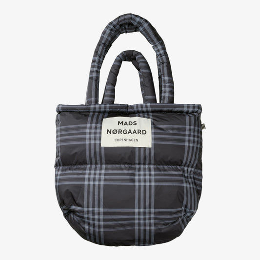 Mads Nørgaard W Light Ripstop Pillow AOP Bag Black/ Vanilla Ice