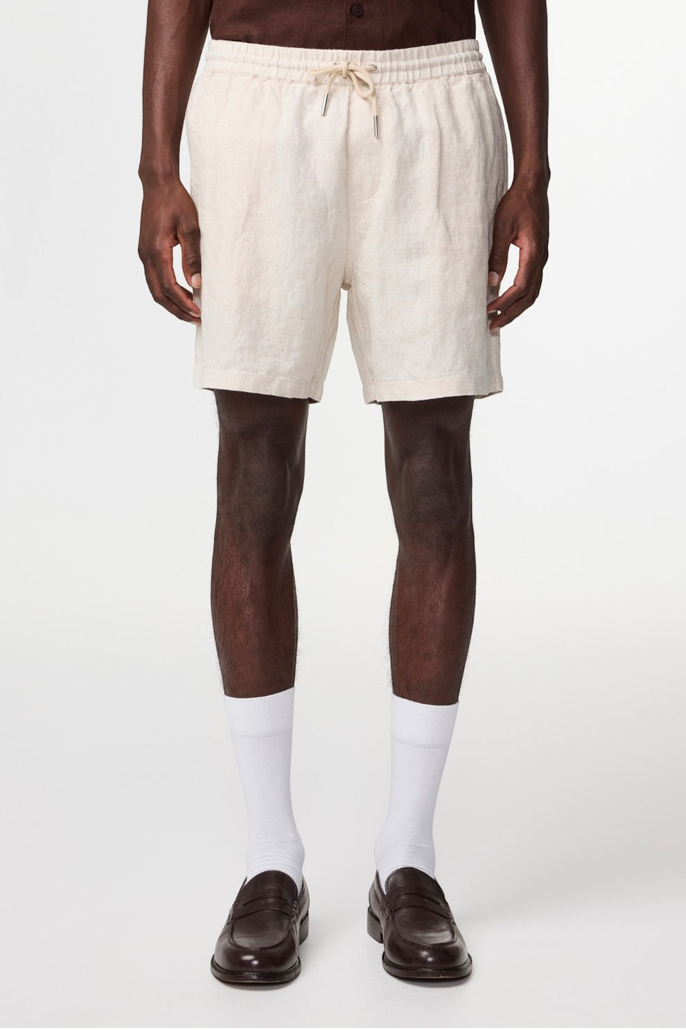 NN07 Gregor Shorts 1454 Oat