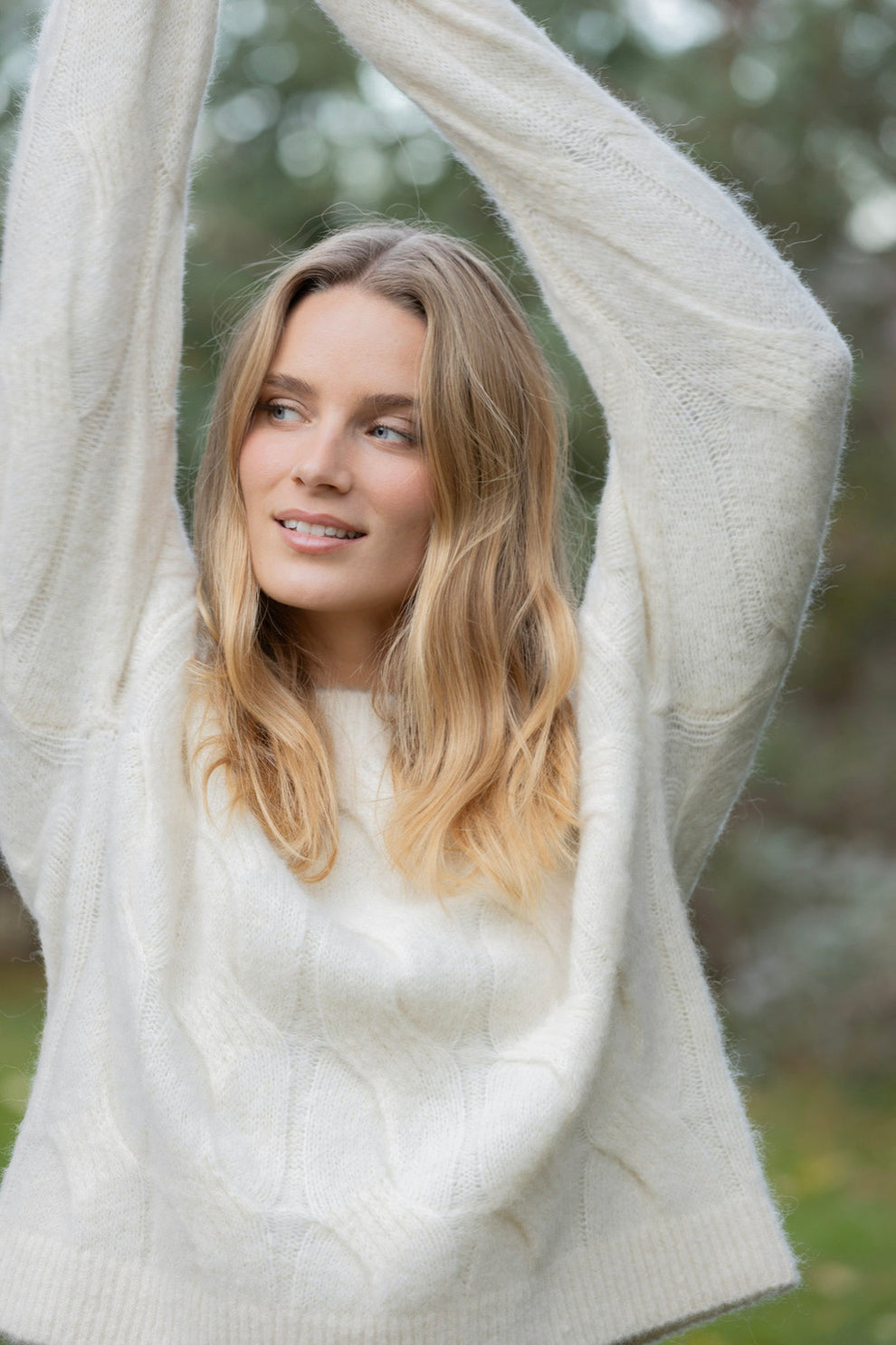 Blue Sportswear Michaela Cable Knit Cream