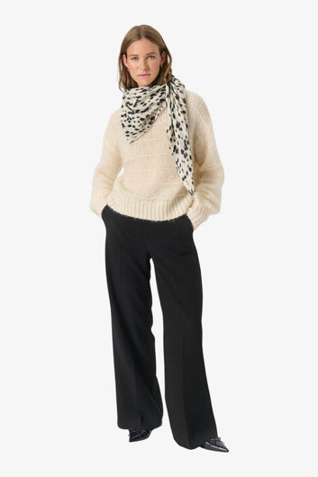 Part Two W Felisia Scarf