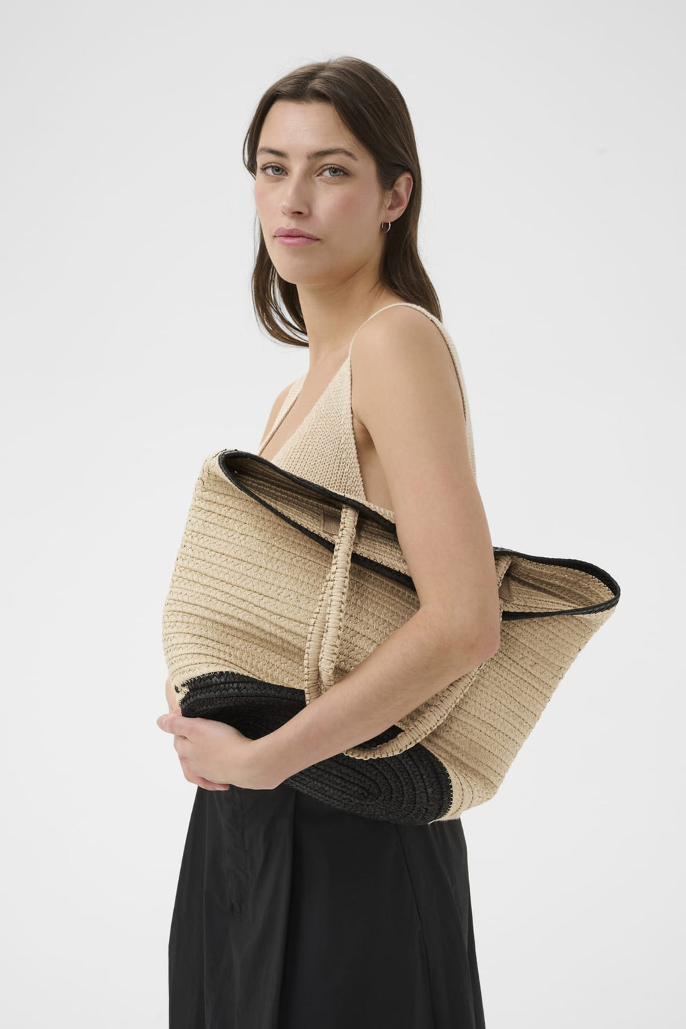 Part Two BiggePW Bag Natural with. Black Edges