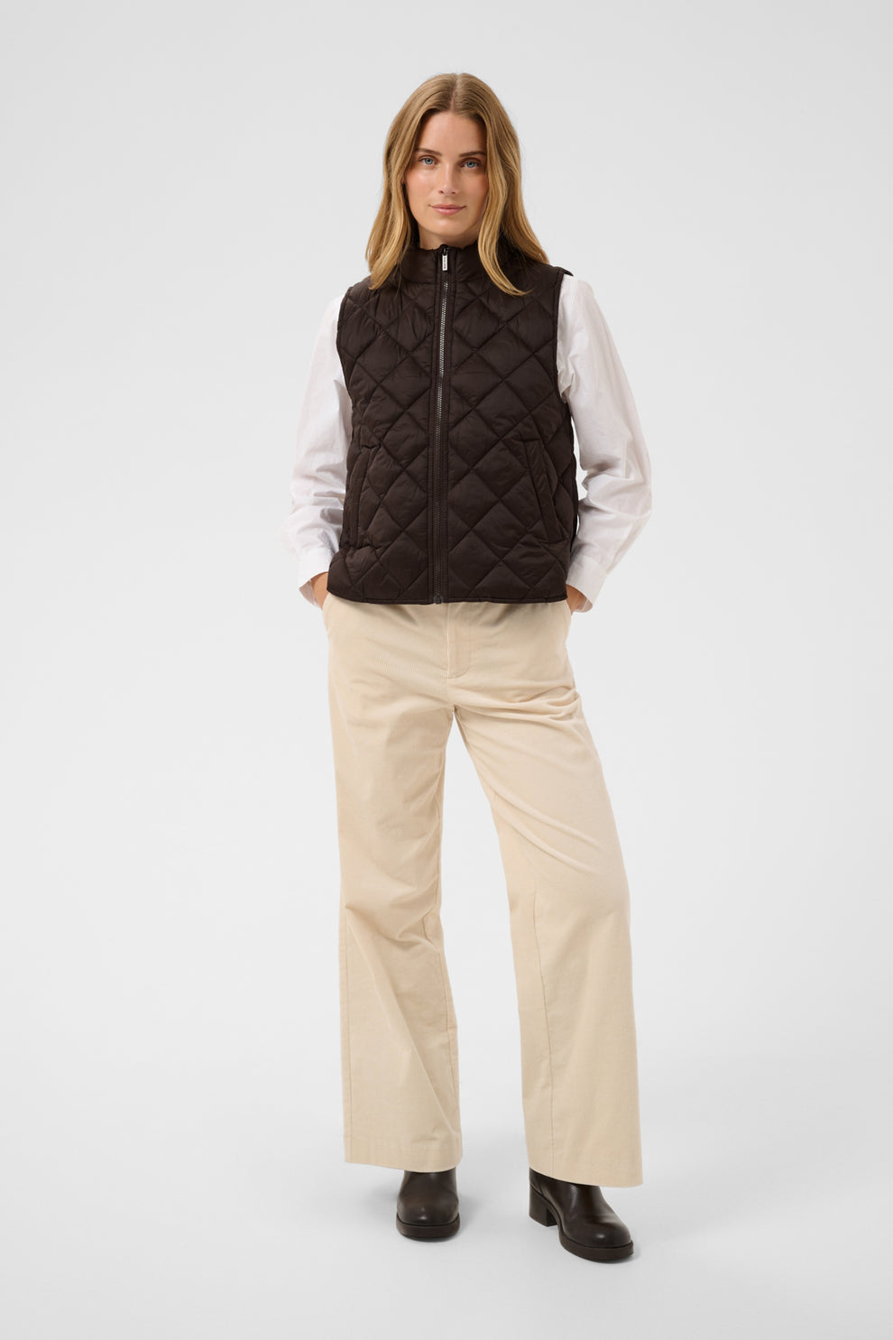 Part Two CarlotaPW Waistcoat Otw Mole'