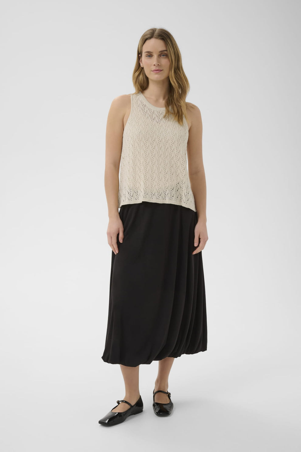 Part Two DelunaPW Top Whitecap Gray