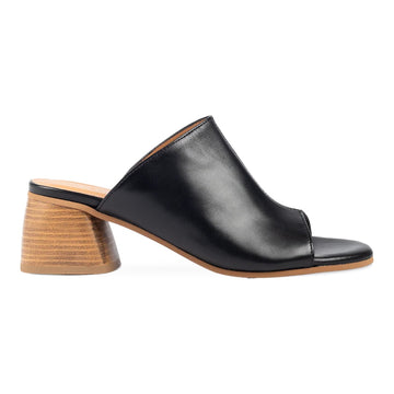 Angulus W Sandal med Skulpturel Træhæl Black