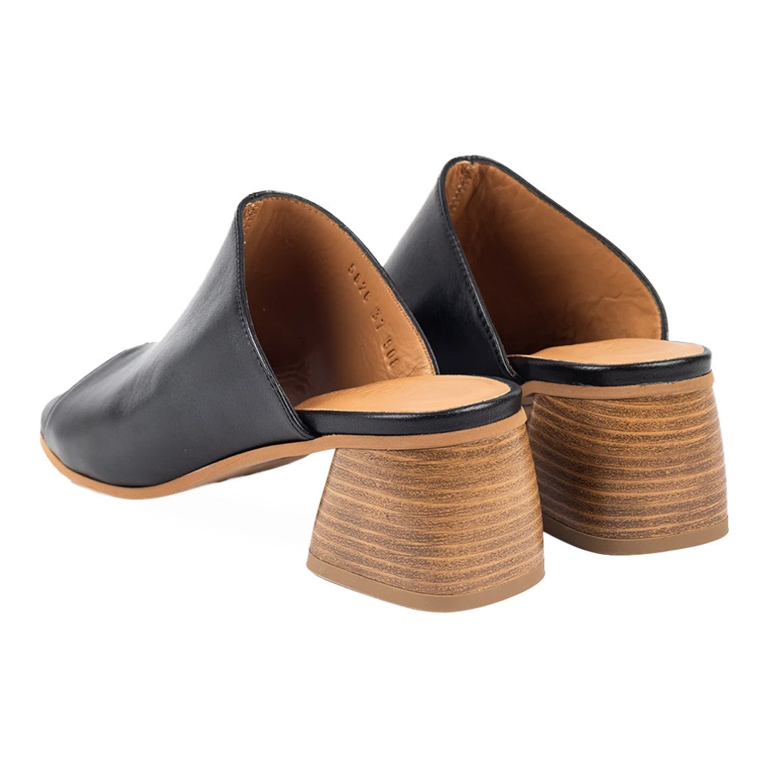 Angulus W Sandal med Skulpturel Træhæl Black