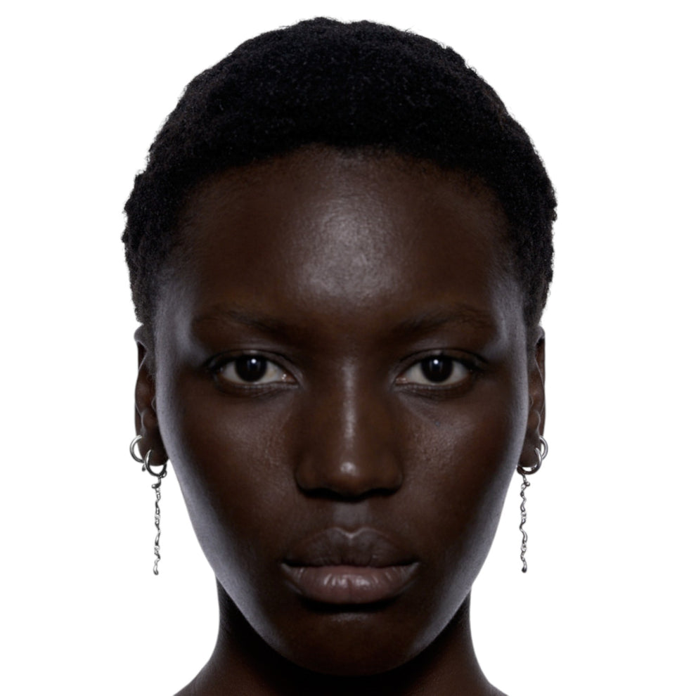 Maria Black Ramen Dai Huggie Silver