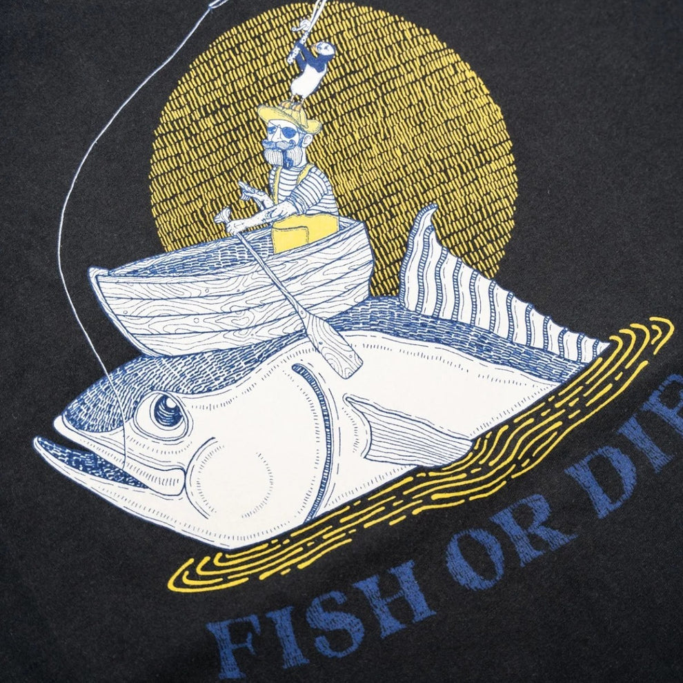 Lakor U Reel BIg Fish T-Shirt Moonless Night
