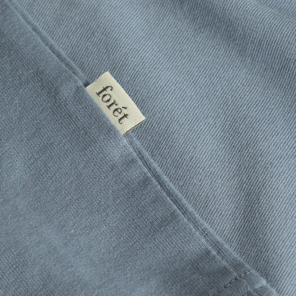 Forét M Bass T-Shirt Vintage Blue