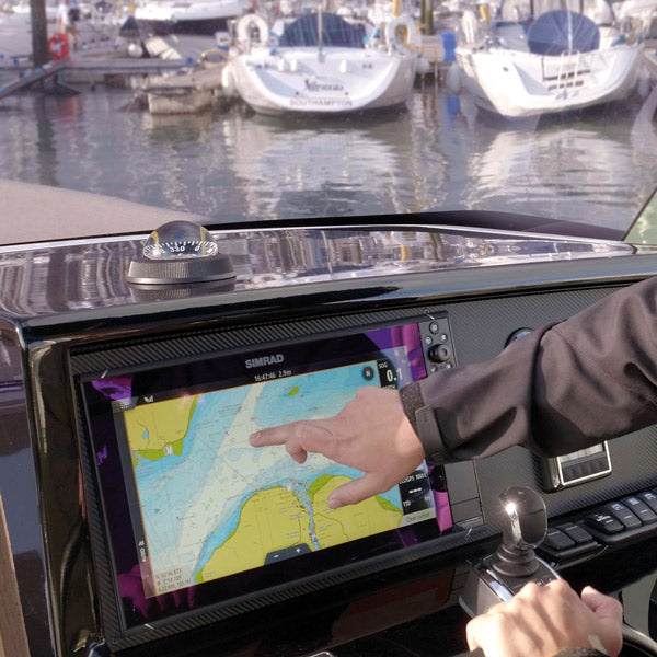 Simrad NSS EVO3S Navigation