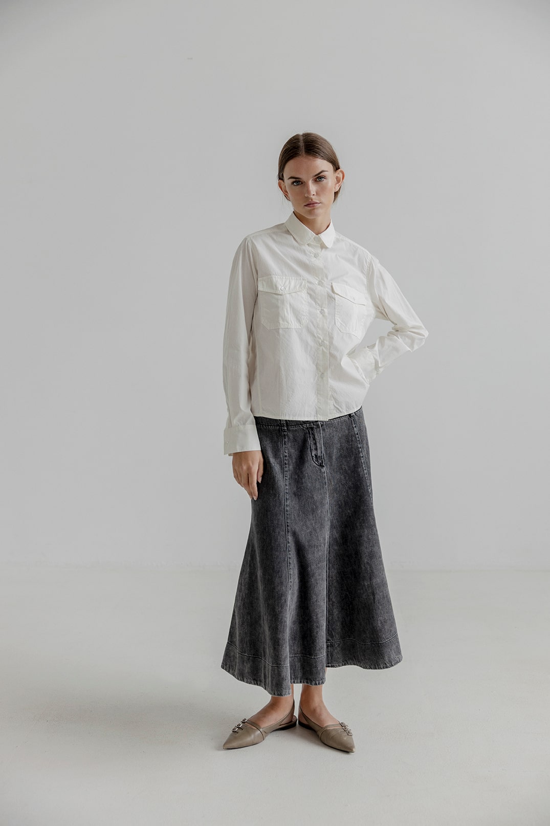 AJ117 Hedda Ladies Woven Shirt 101 White