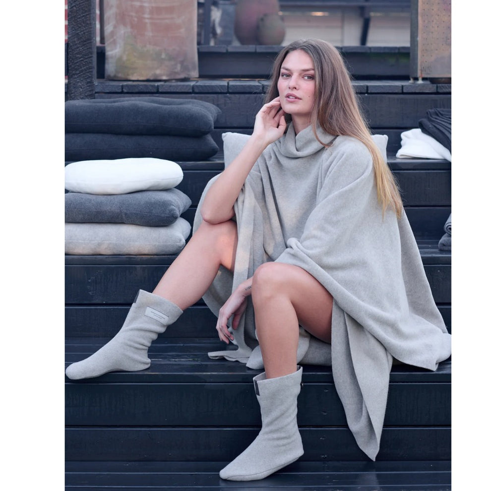 Henriette Steffensen W Lounge Poncho Sand OS