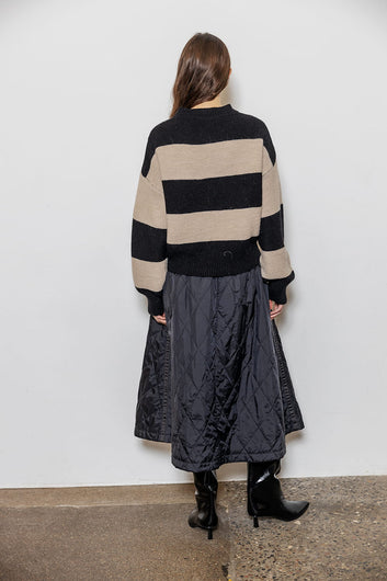 AJ117 W Jo Pullover Black Sand