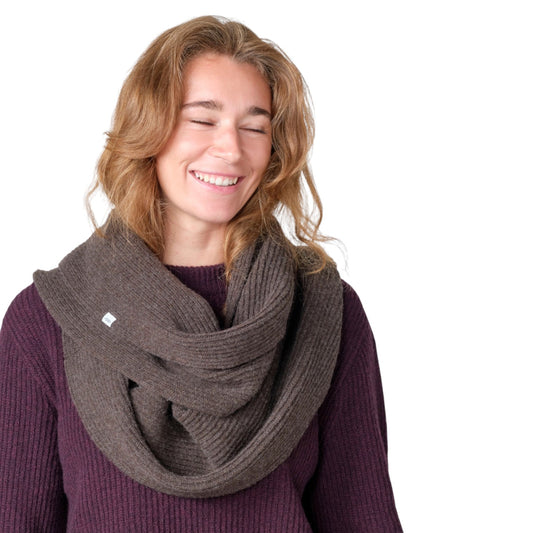 Klitmøller Collective U Tube Strik Scarf Taupe