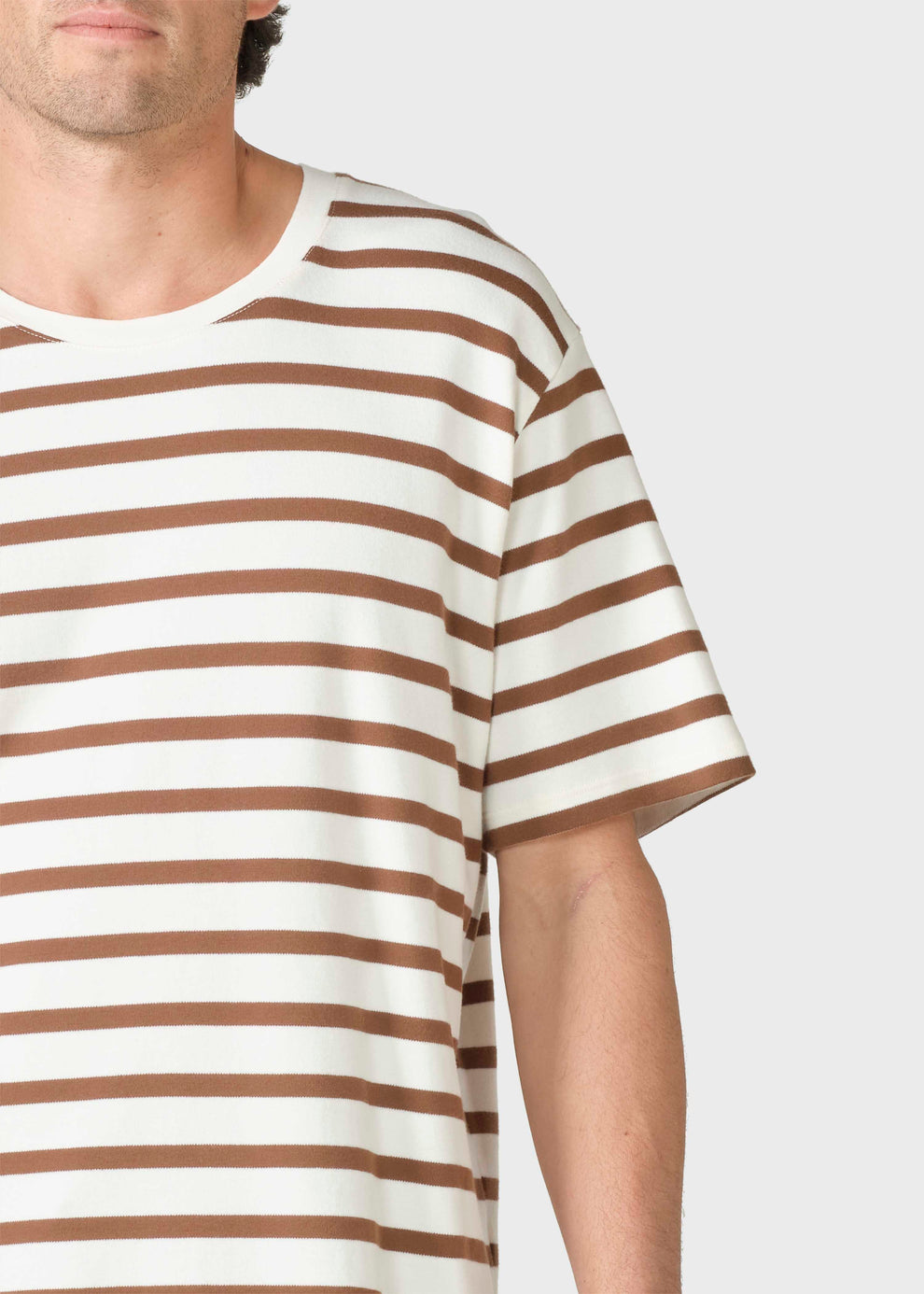 Klitmøller Collective M Mateo Tee Cream Taupe