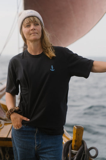 Lakor Back Flipping T-shirt Moonless Night