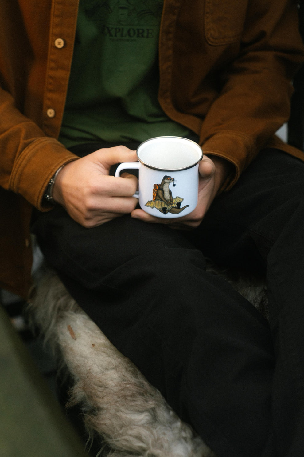 Lakor The Otter Way Enamel Mug White