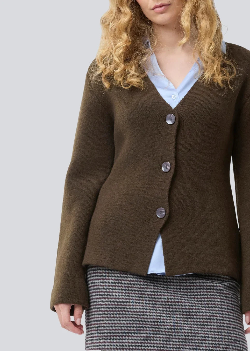 Modström W KlaytonMD Cardigan Dark Coffee