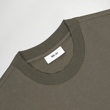NN07 M Adam EMB T-Shirt 3209 Army