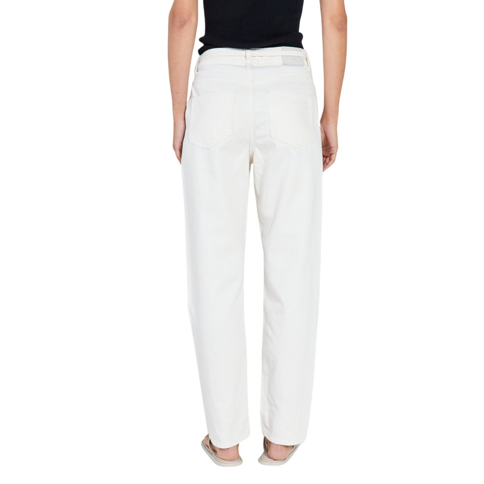 Norr W Kenzie Relaxed Belt Jeans White Wash