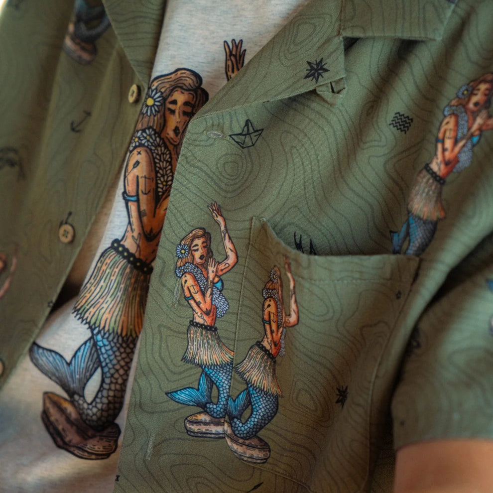 LAKOR Dashboard Hula Short Sleeve Shirt Deep Lichen Green