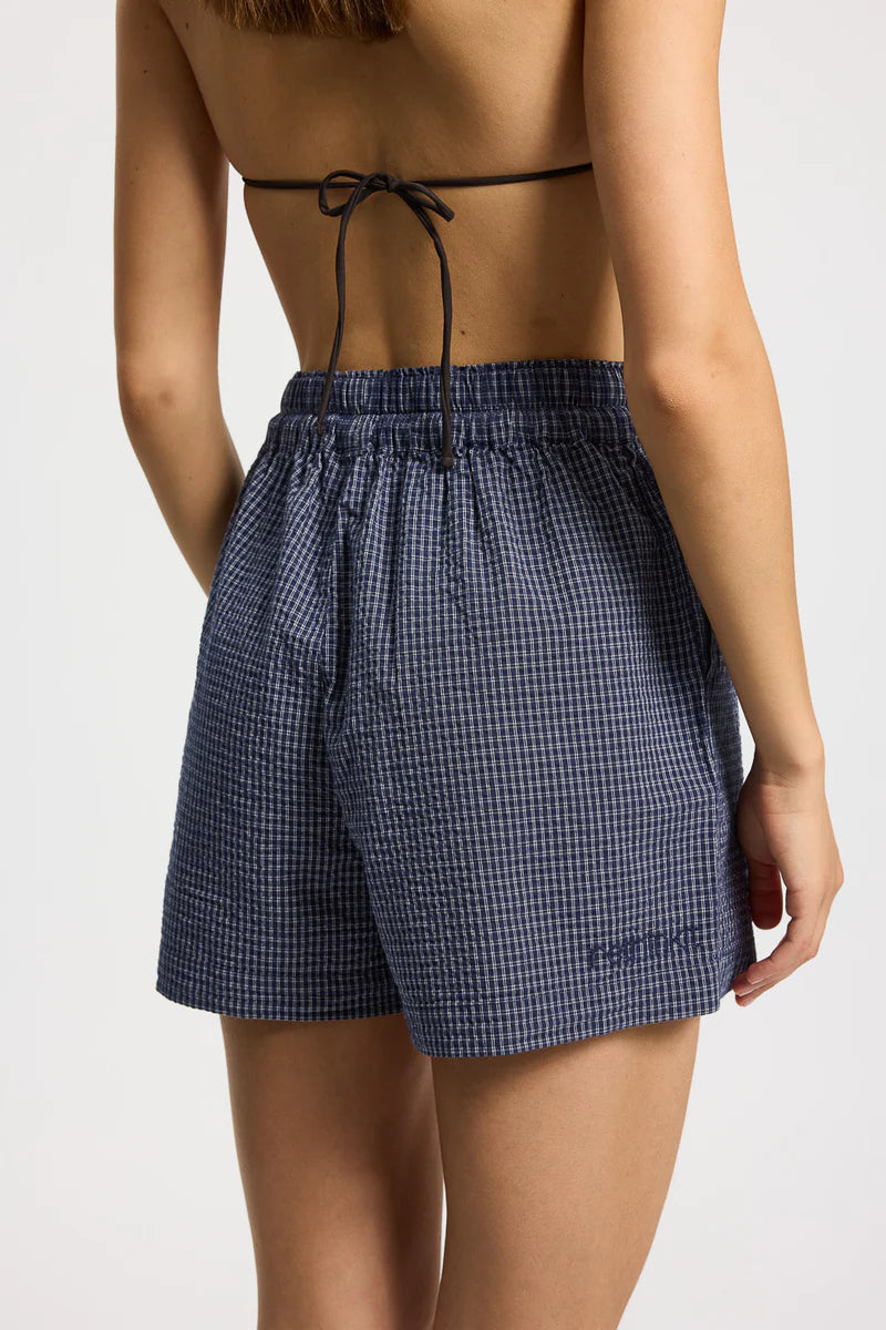 Rethinkit Shorts Atelier Neval Academy