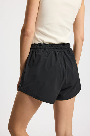 Rethinkit Track Shorts Petra Stroll Black