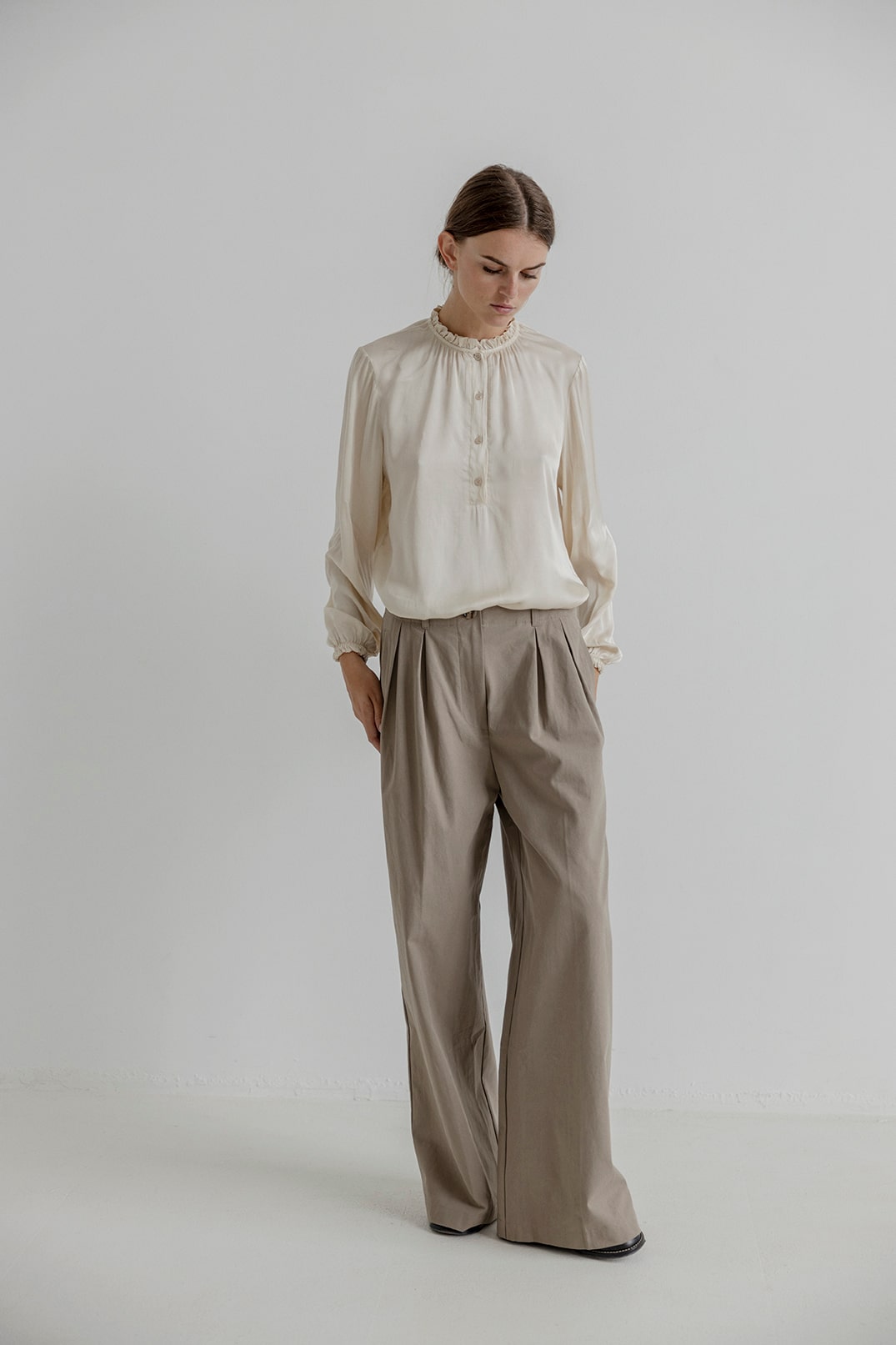 AJ117 Tailor Ladies Woven Pants 590 Moss
