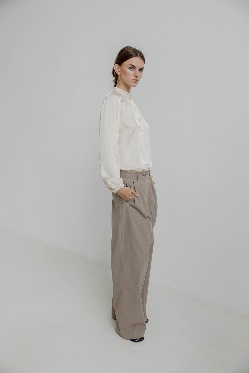 AJ117 Tailor Ladies Woven Pants 590 Moss