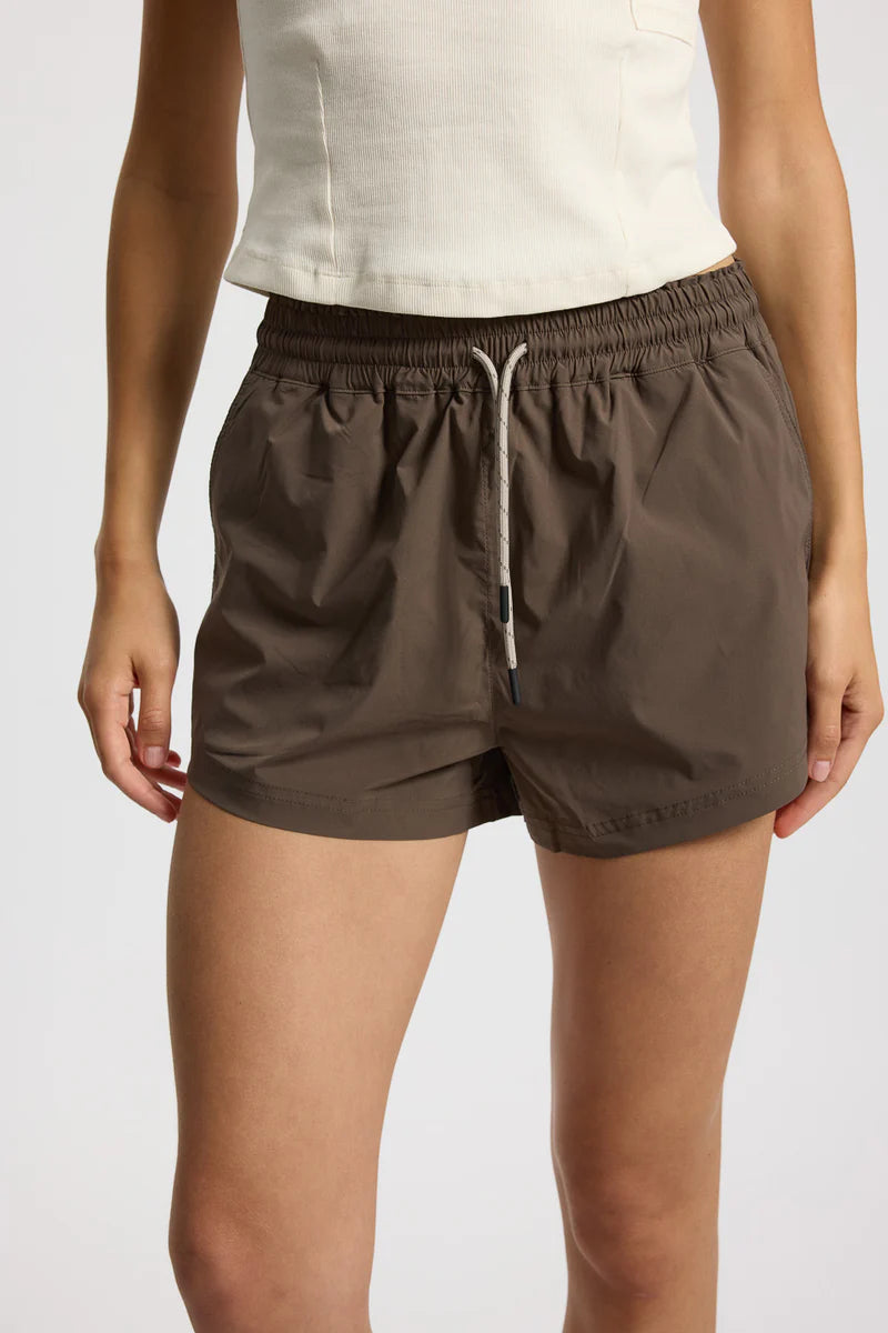Rethinkit Track Shorts Petra Dark Brown