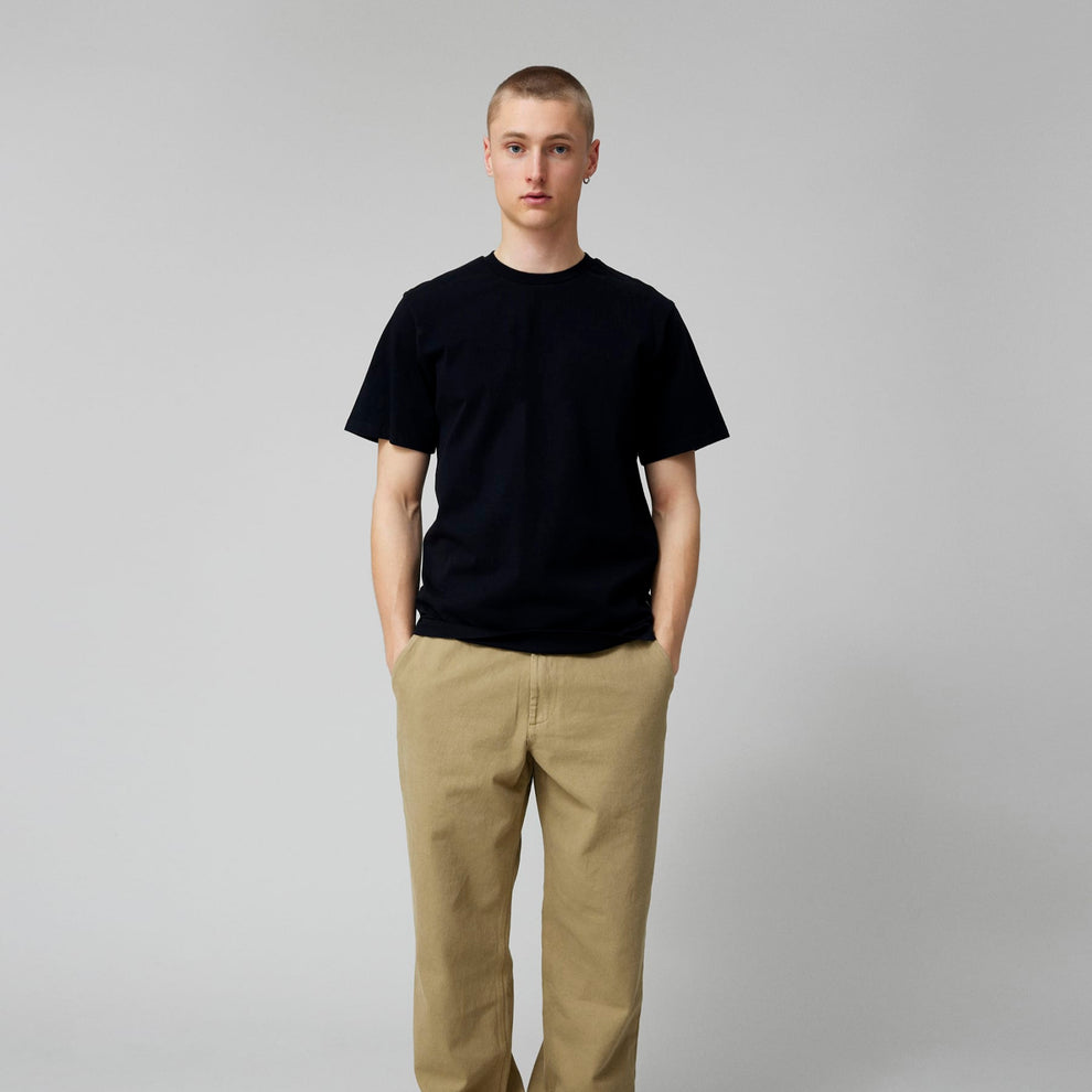 Forét East T-Shirt Black