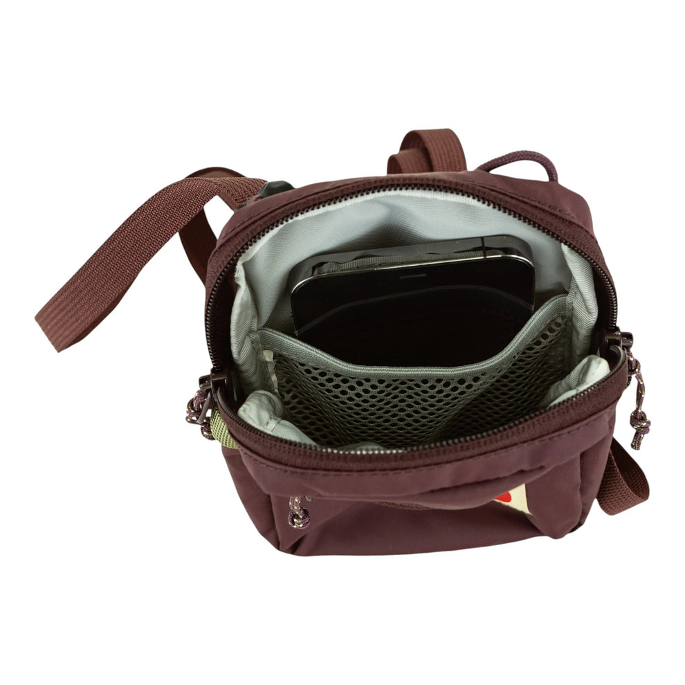 Fjällräven High Coast Hip Pocket Blackberry