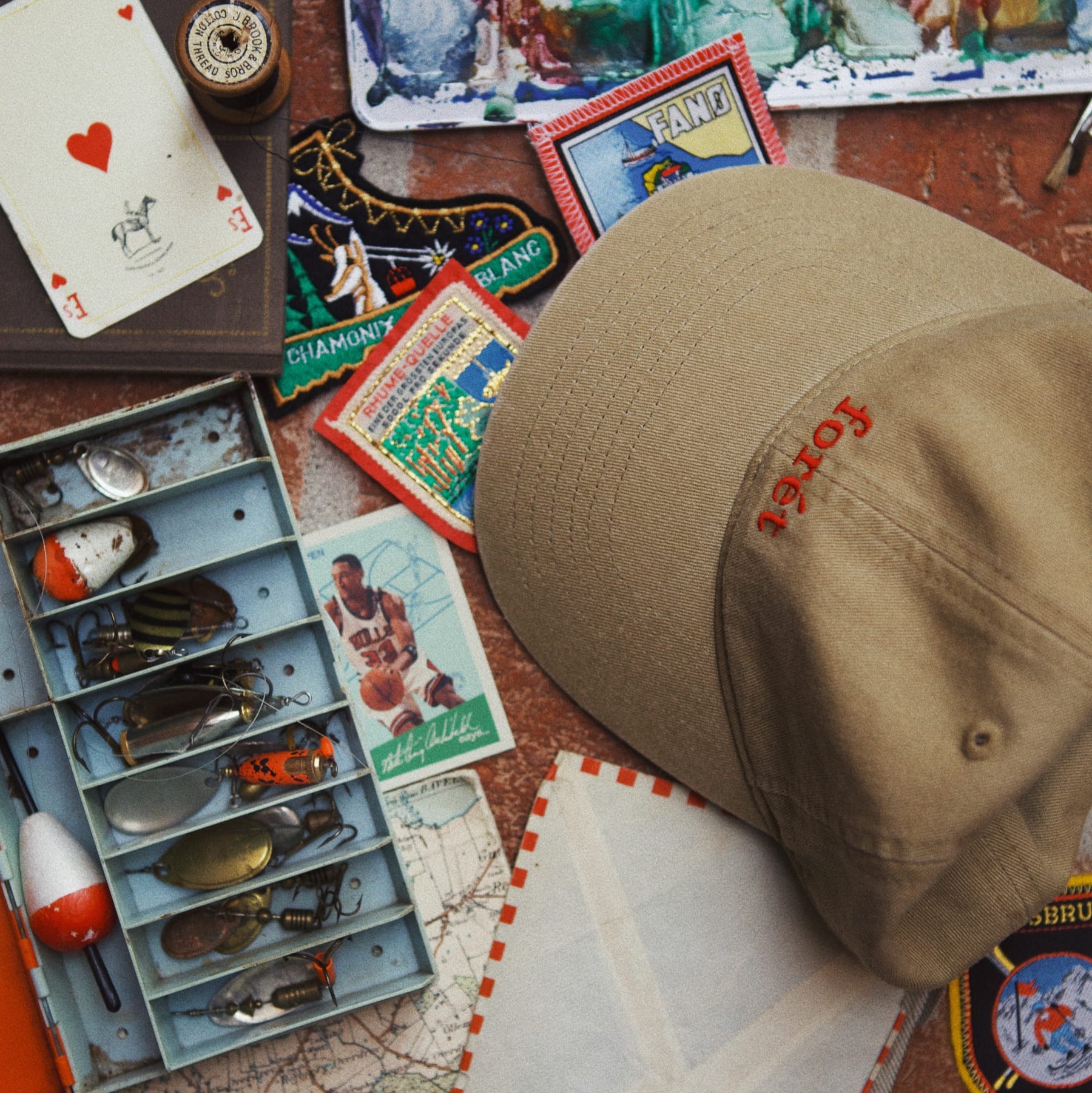 Forét Hawk Washed Cap Khaki Red