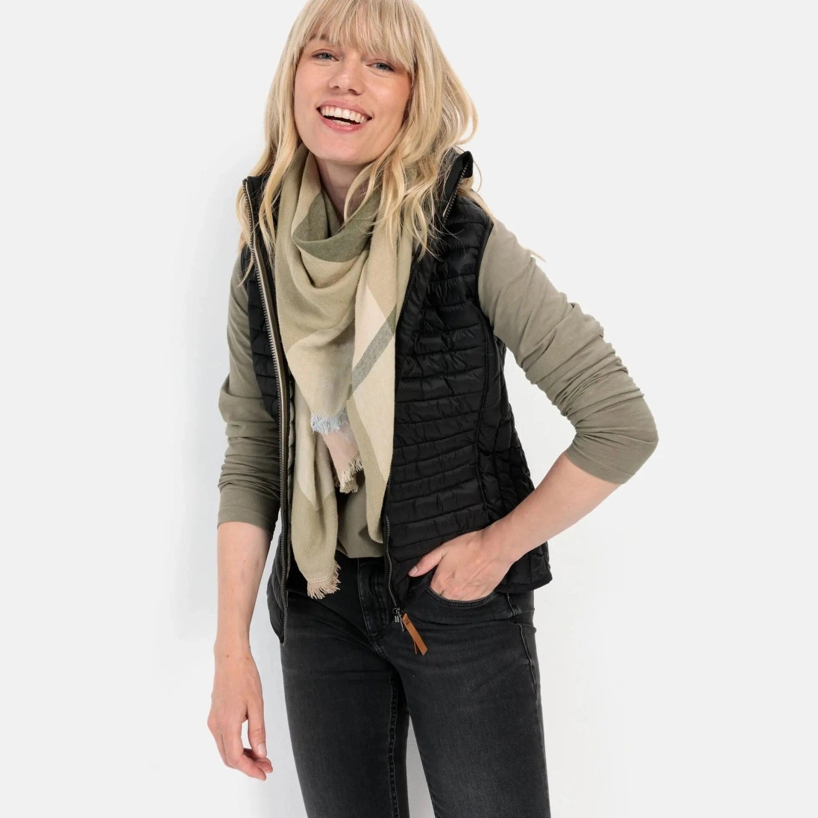 Camel Active W Vest Smoke Black