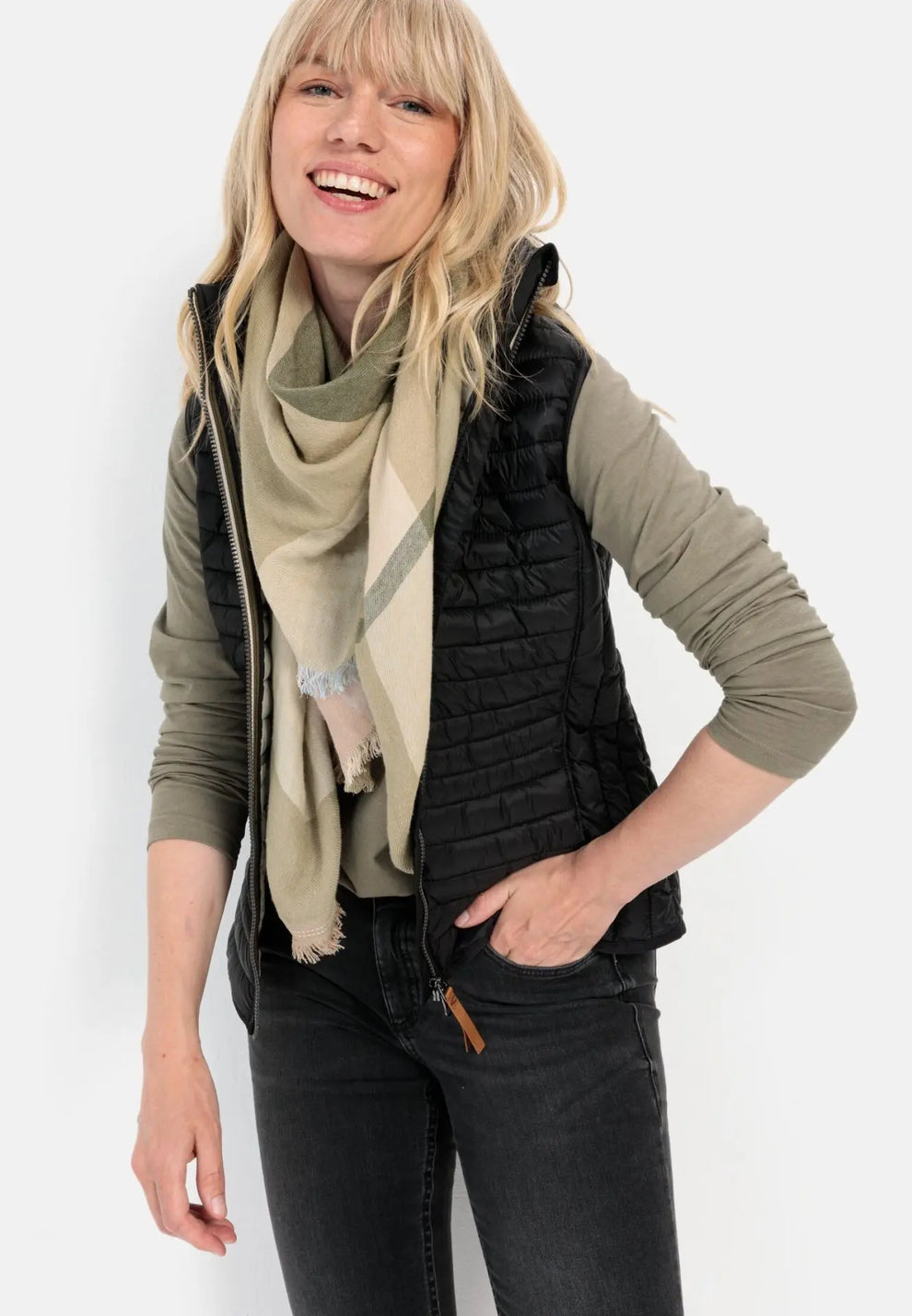 Camel Active W Vest Smoke Black