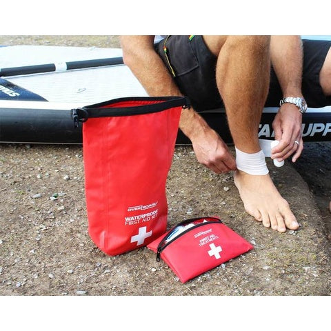 Overboard Vandtæt Førstehjælp kit med indhold