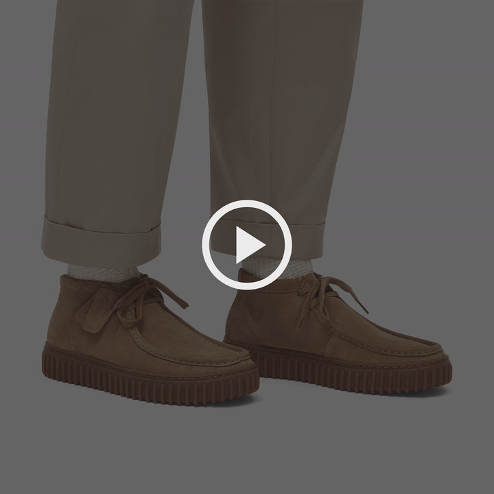 Clarks M Torhill Hi Dark Sand Suede