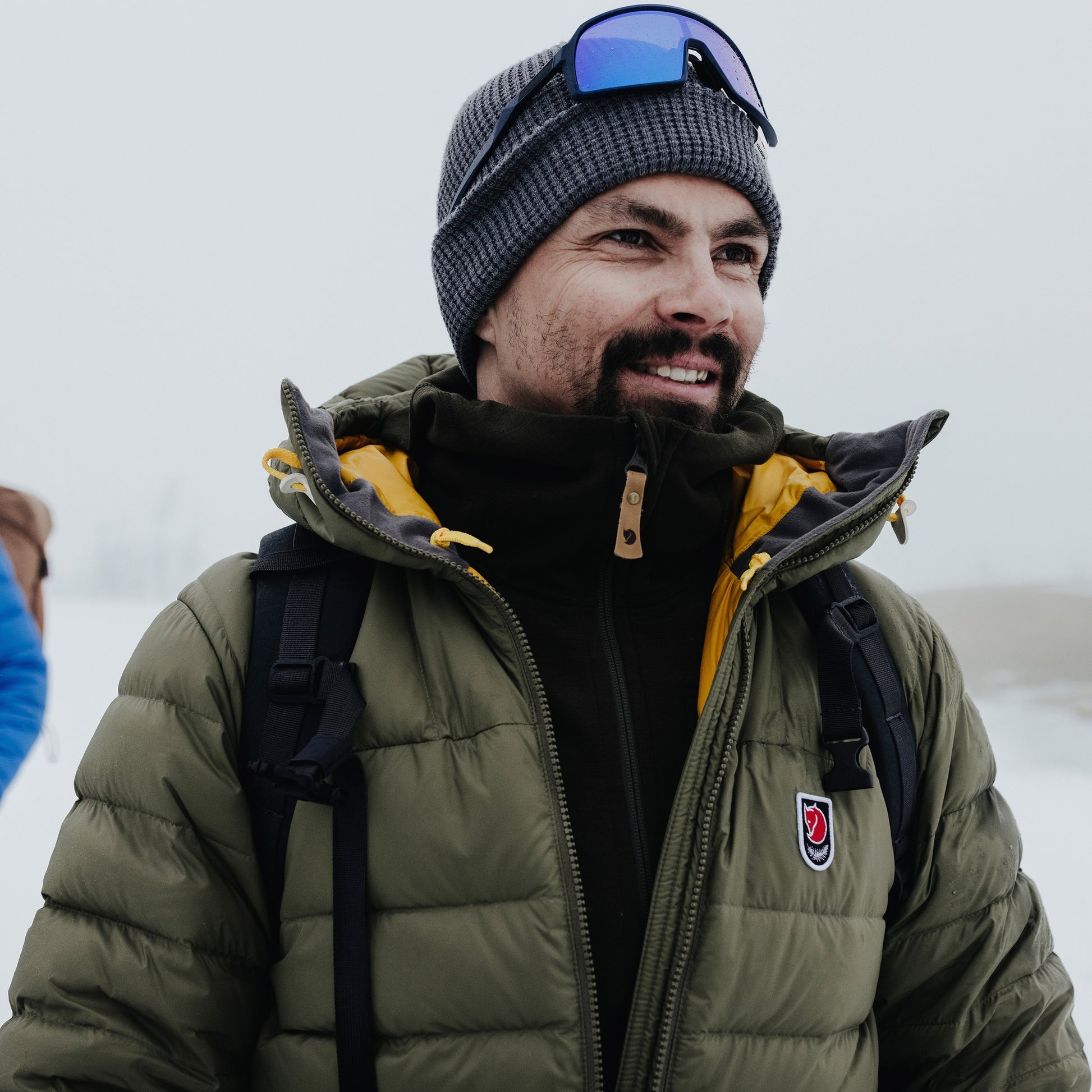 Fjällräven M Expedition Pack Down Hodie Deep Forrest