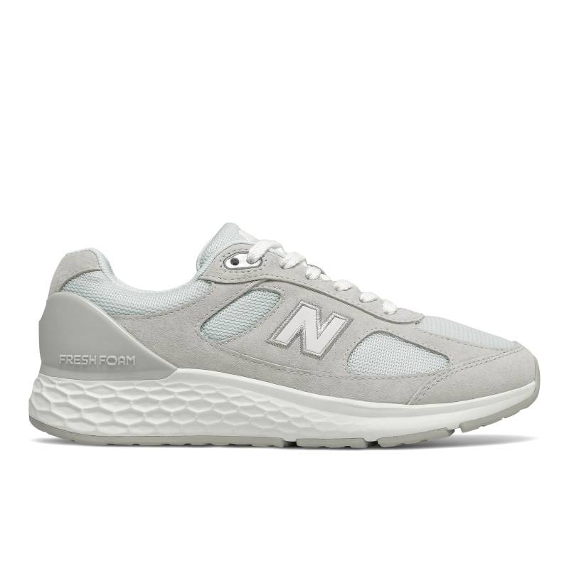 New Balance W Stability Walking Sneaker Silver