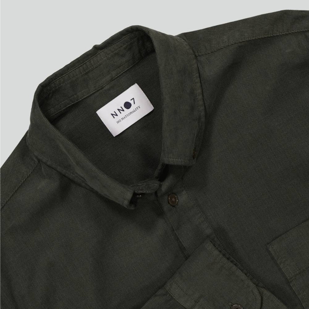 NN07 M Arne BD 5082 Skjorte 354 Dark Army